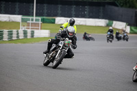 Vintage-motorcycle-club;eventdigitalimages;mallory-park;mallory-park-trackday-photographs;no-limits-trackdays;peter-wileman-photography;trackday-digital-images;trackday-photos;vmcc-festival-1000-bikes-photographs